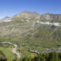 Vue de Bessans pendant la montée à la pointe de Tierce