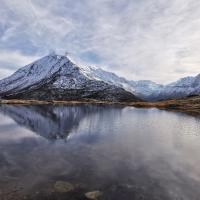 Lac Perrin Supérieur avec reflet des dents d'Ambin